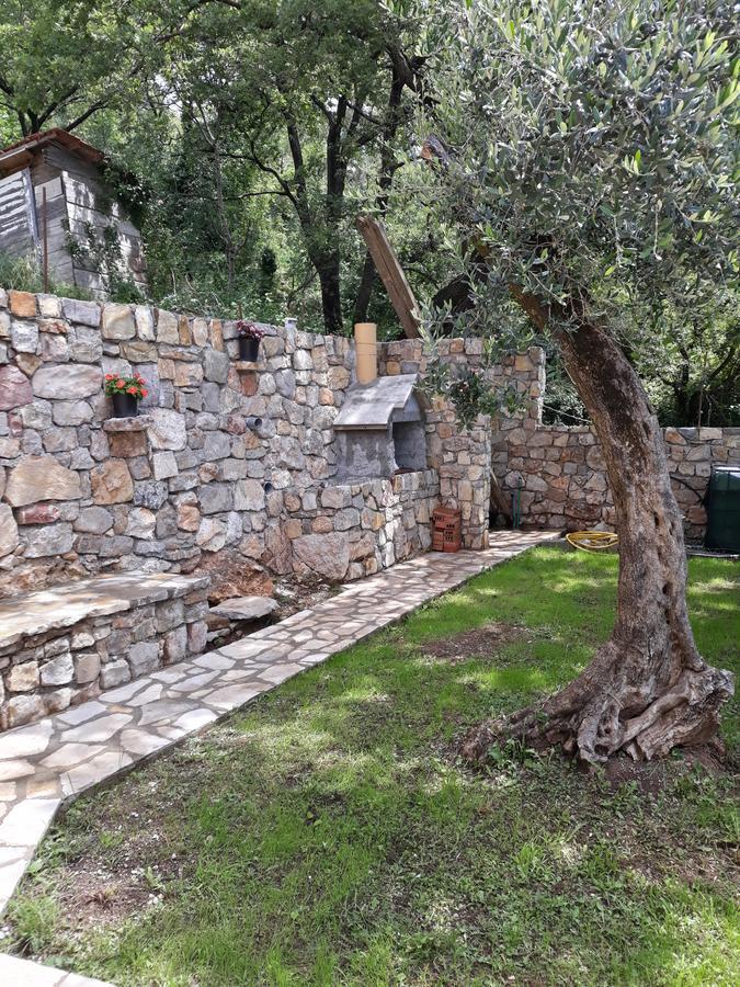 Vila House Stijepovic Petrovac Exteriér fotografie